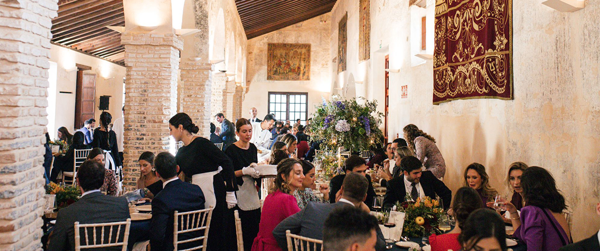 PAZ SOLDAN Arquitectura Histórica y Negocios Modernos